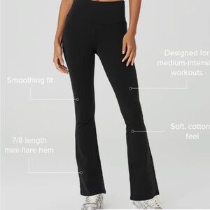 Black Alo yoga yoga pants